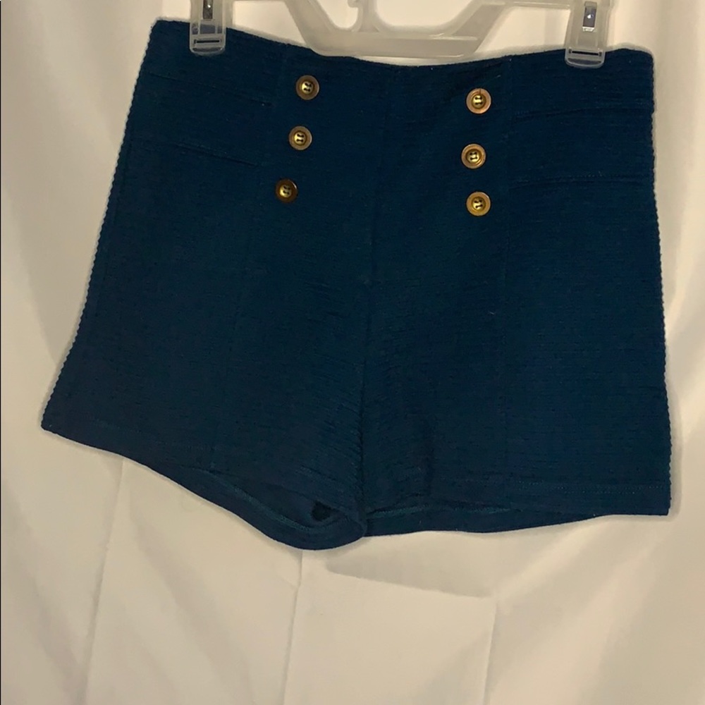 Mini shorts